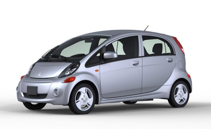Mitsubishi снижает цены на электромобиль i-MiEV