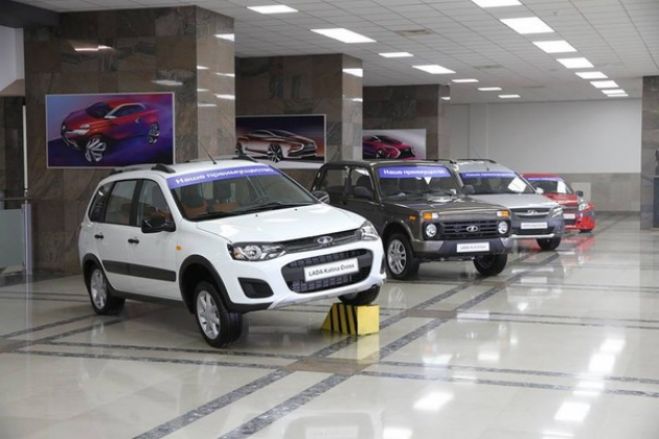 АвтоВАЗ продолжает презентацию для своих дилеров
