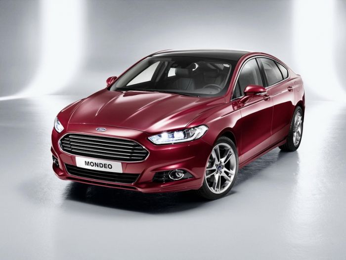 В 2015 году в России начнут продавать новые Ford Mondeo и Ford Focus