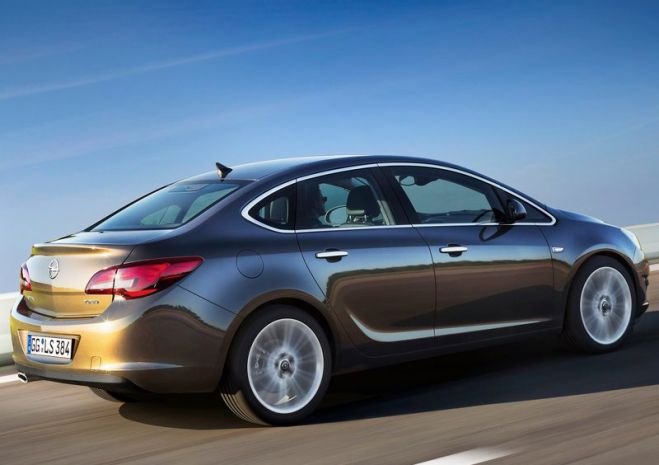 Opel Astra оборудован новым турбодвигателем