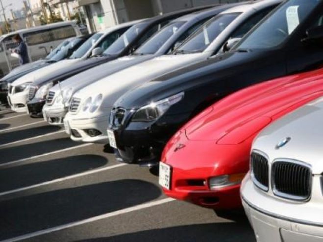 Дилеры стали чаще продавать подержанные автомобили
