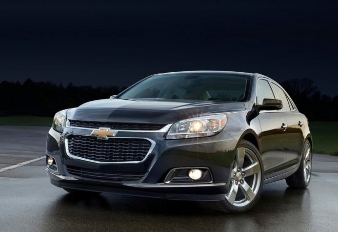 Chevrolet Malibu: 2 машины за 2 года