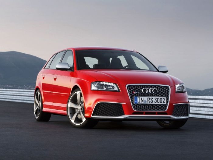 Audi начинает принимать заказы на RS3