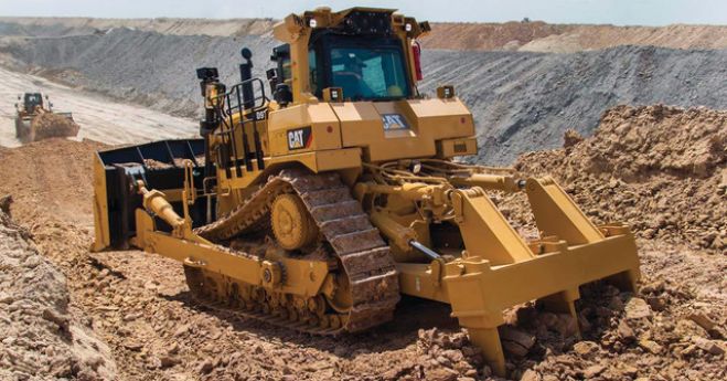 Бульдозер Cat D9T модернизируют в соответствии со стандартами Tier 4F