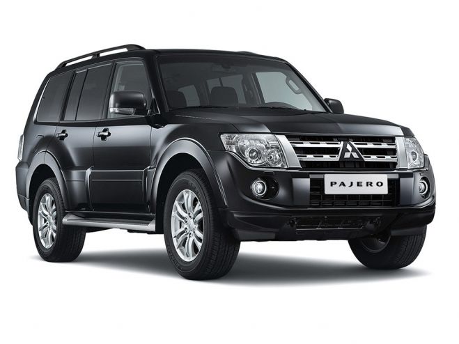 Начались продажи новой версии Mitsubishi Pajero