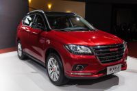 Стали известны цены на кроссоверы H2 и H6 от Haval