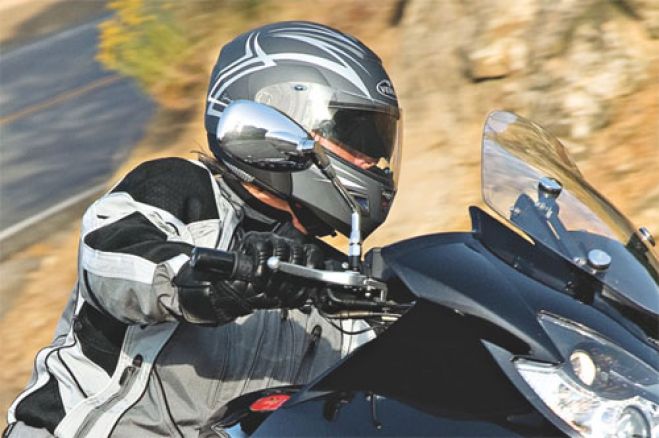 Как выбирать мотошлемы?