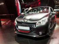 В Париже представили новый Peugeot 208 GTI