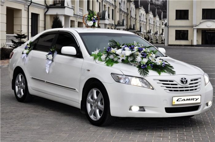 Особенности проката автомобиля на свадьбу