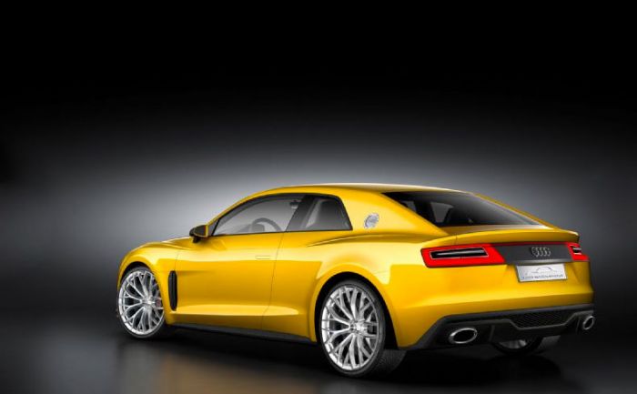 Audi во Франкфурте 2013: гибридное развитие темы Sport Quattro
